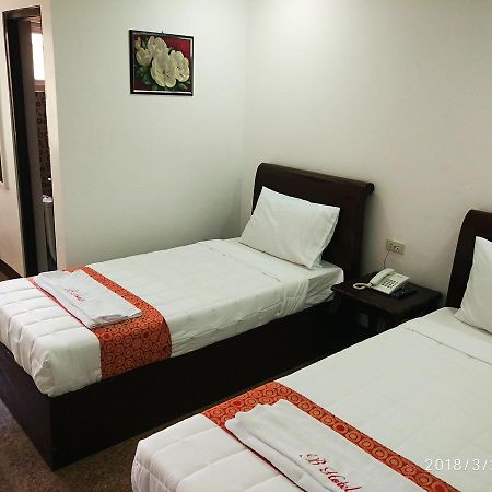 Bicotels Hotel Batangas Ngoại thất bức ảnh